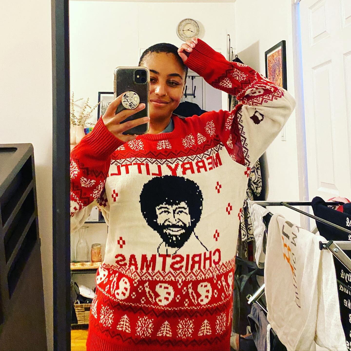 When you dislike Christmas but love being cozy AND Bob Ross, concessions must be made 😂
Just a little check in as I&rsquo;ve been hunkering down in my corner of the world and off of IG. If you&rsquo;ve been in this corner of the world for a minute, 